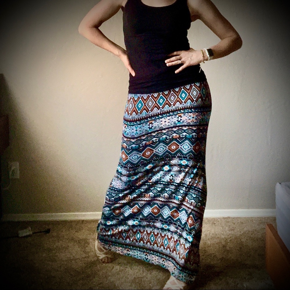 Turquoise, black and coral patterns maxi skirt